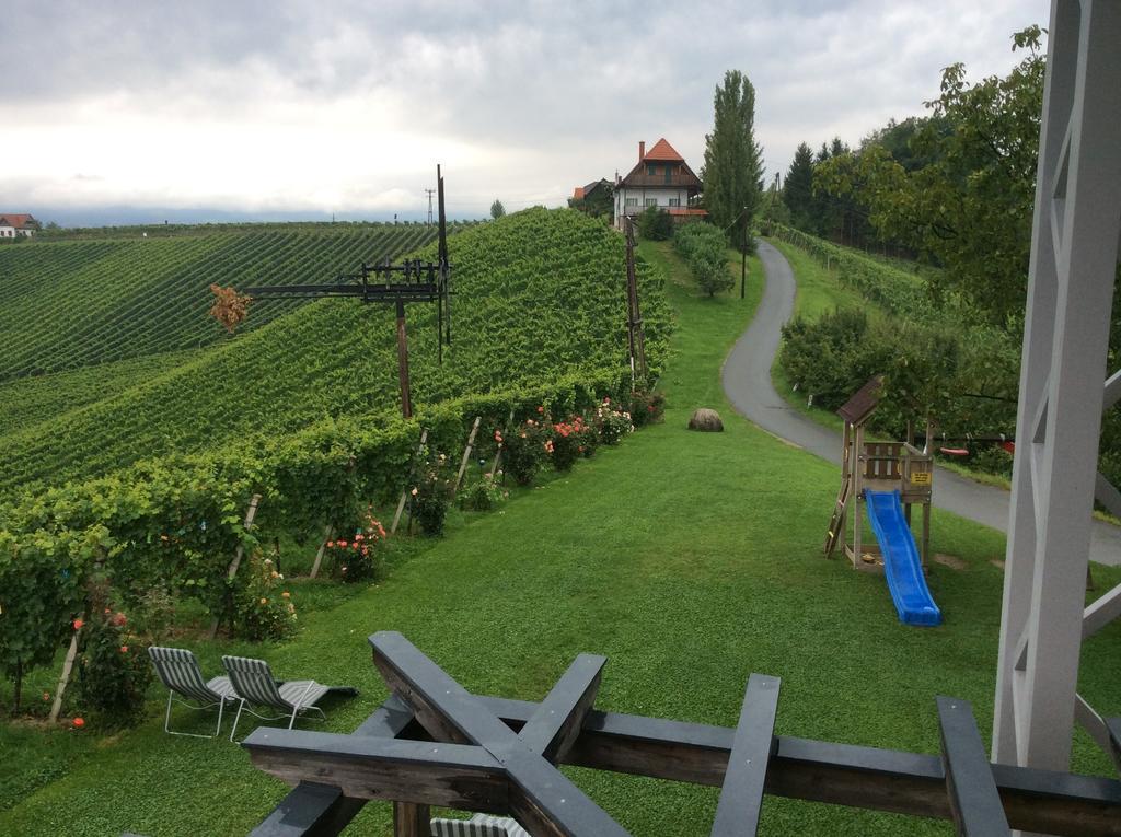Zweytick Gaestezimmer Weingut Ratsch an der Weinstrasse Ngoại thất bức ảnh