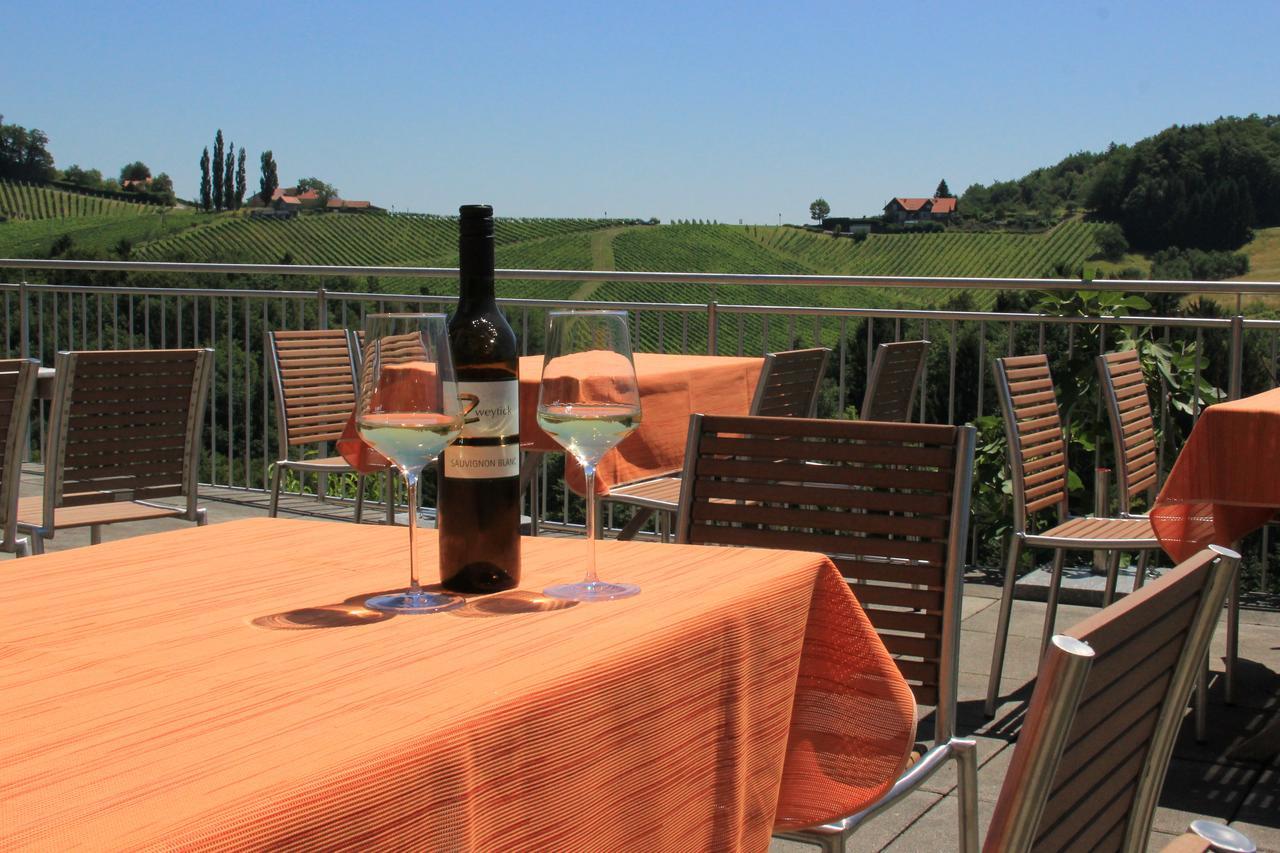 Zweytick Gaestezimmer Weingut Ratsch an der Weinstrasse Ngoại thất bức ảnh